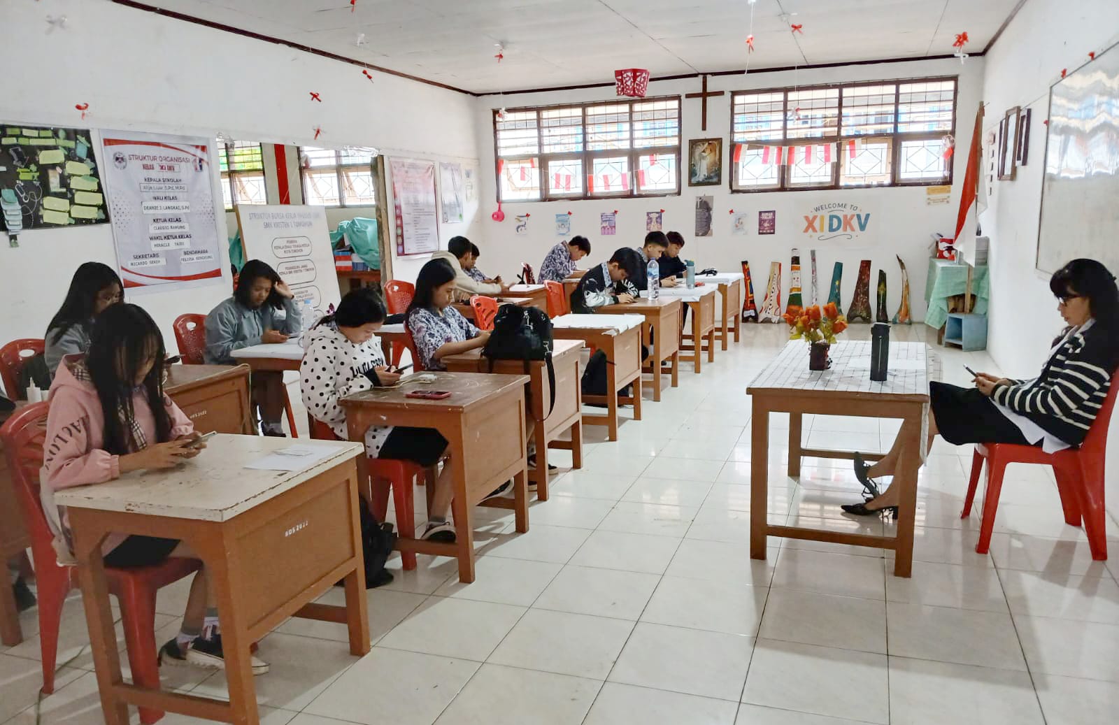 Tiada Siswa Dikeluarkan Saat Ujian SMK Kristen 1 Tomohon