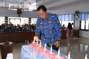 Safari di Tombulu, Bupati: Sambut Natal Dengan Kesederhanaan