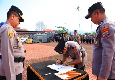 Richard Polii Resmi Kasat Intelkam Polres Tomohon